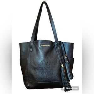 Michael Kors black hobo bag
